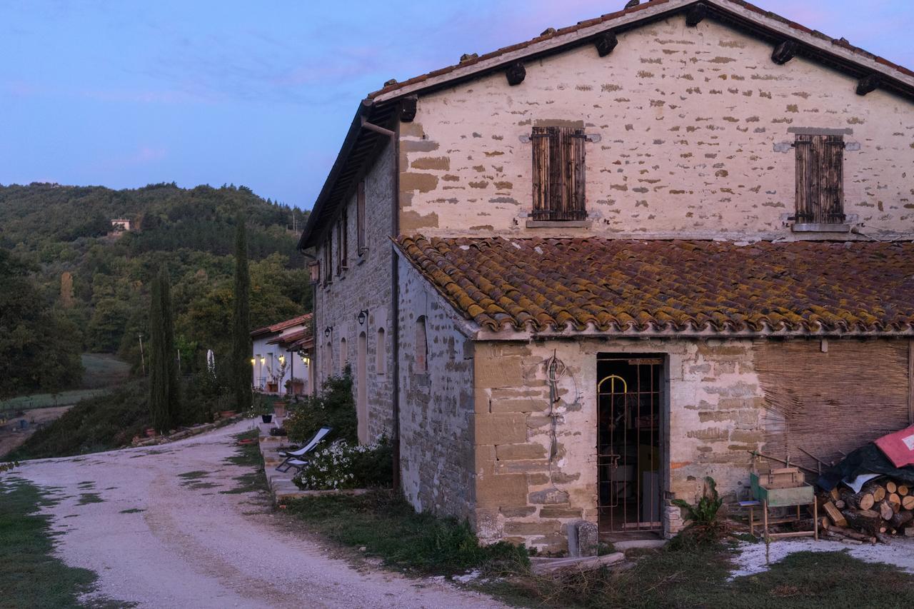 Agriturismo L'Oca Blu Hotell Gubbio Eksteriør bilde